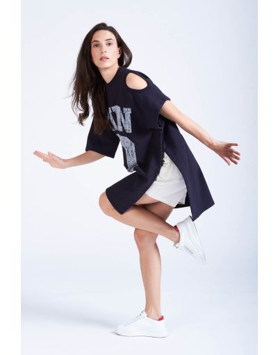 Cut-out oversized t-shirt in navy blue | Brembatistores