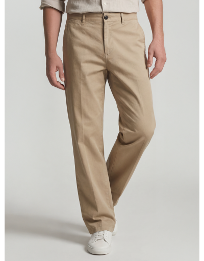REGULAR FIT CHINOS IN COMFORT STRETCH FABRIC, GARMENT-DYED, MADE IN ITALY